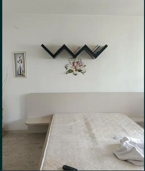 Titan IOR  - strada Bucovina, cinema Gloria,  Bloc mixt- garsoniera