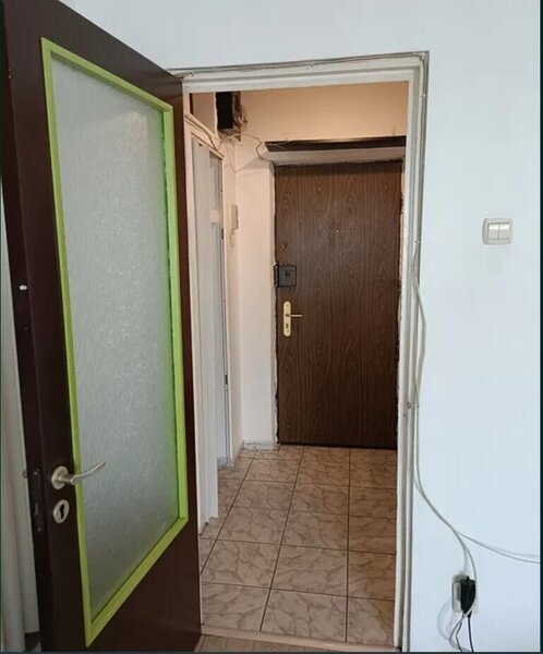 Basarabia - Tina Petre, bloc mixt, garsoniera