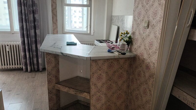 Titan IOR, strada Bucovina, cinema Gloria, bloc mixt- garsoniera